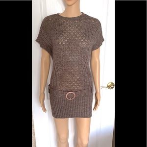 Short-Sleeve Knit Wool-Sweater